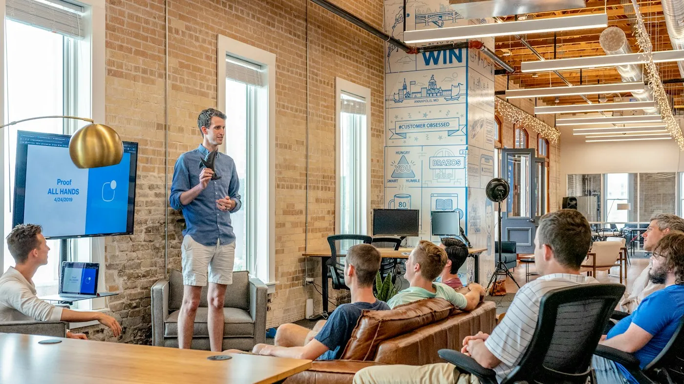 Community-Event im Coworking, Stimmungsbild für Workspace Gozo